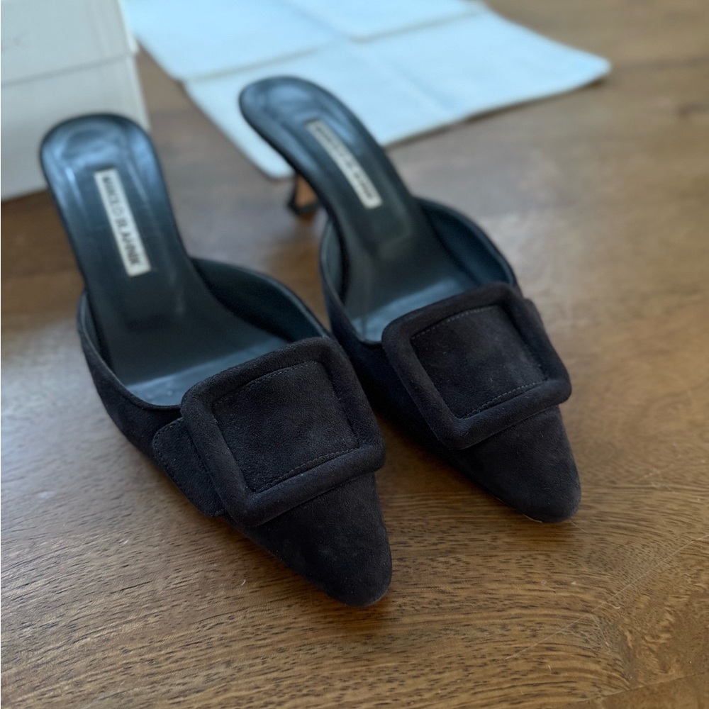 Manolo Blahnik Maysale Suede Kitten Heel Mules - Dark Gray
